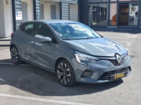 Clio V 1.0 TCE 100ch ZEN / CARPLAY / AIDE AU PARKING AR / FRONT A 2019 occasion 17100 Saintes