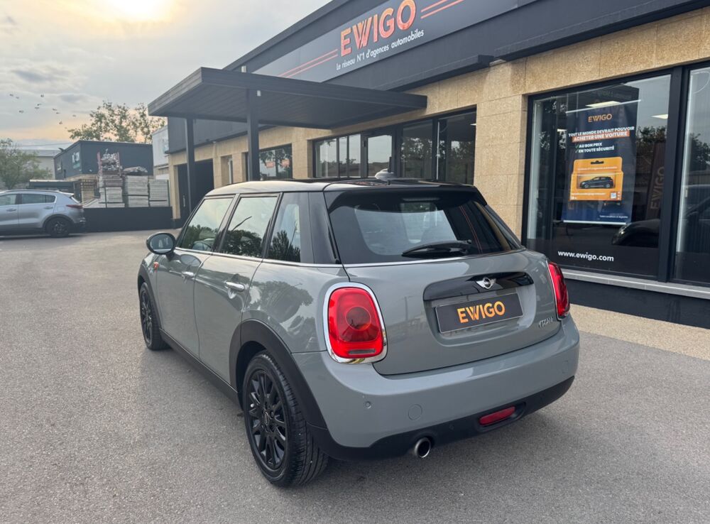Cooper 1.5 COOPER 136CH CHILI II BVA 2017 occasion 13700 Marignane