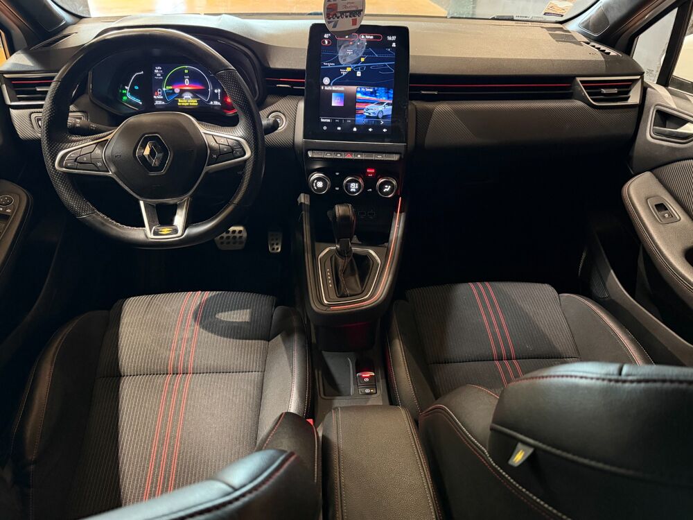 Clio E-TECH HYBRIDE 145ch ENGINEERED 2022 occasion 81990 Puygouzon