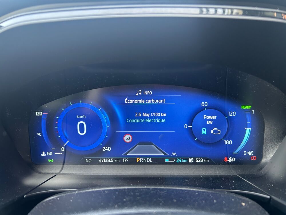 Kuga 2.5 DURATEC 225 ch ST LINE / CAMERA AV/AR / APPLE CARPLAY 2023 occasion 38420 Le Versoud