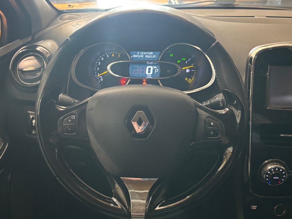 Clio ESTATE 1.2 TCE 120ch ENERGY INTENS EDC 2014 occasion 81990 Puygouzon