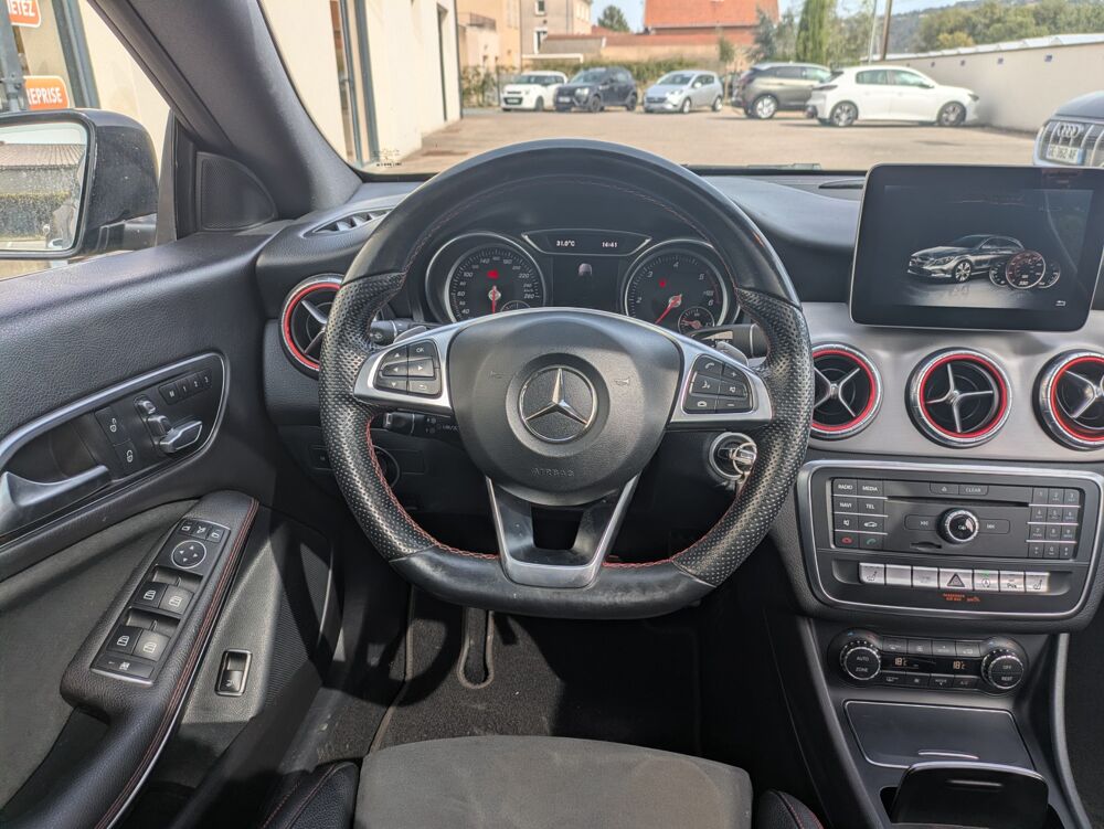 Classe CLA SHOOTING BRAKE 2.2 220D FASCINATION BVA - Toit ouvrant - Si&egrave; 2016 occasion 69420 Ampuis