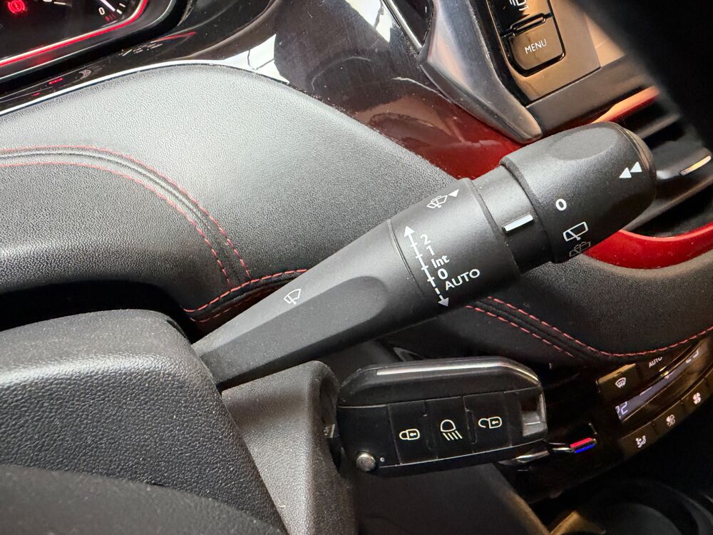 208 GTI - 1.6 THP 200 Ch / 3 PORTES 2013 occasion 33320 Eysines