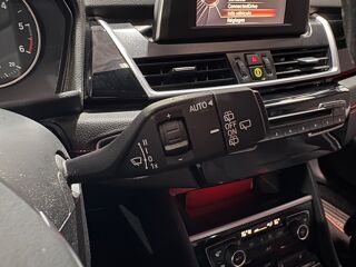 Serie 2 ACTIVE-TOURER 1.5 216 D 116 CH SPORT / RADARS ARR / REGULATE 2017 occasion 29000 Quimper