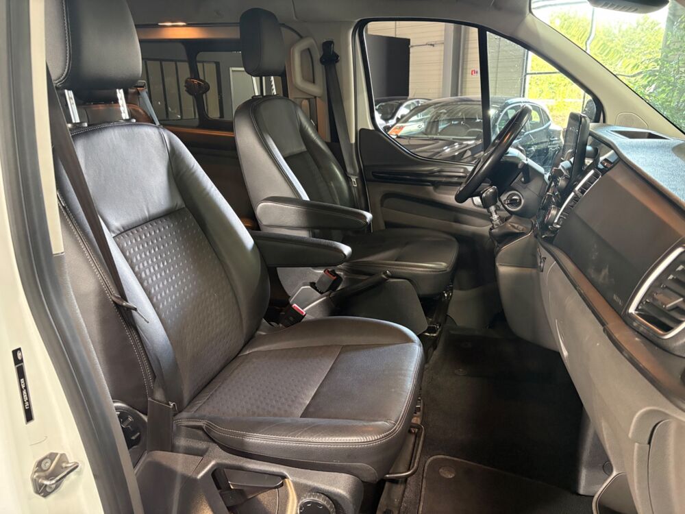 Transit Custom FOURGON CABINE APPROFONDIE 2.0 ECOBLUE 185 CH L1H1 SPORT / C 2020 occasion 29000 Quimper
