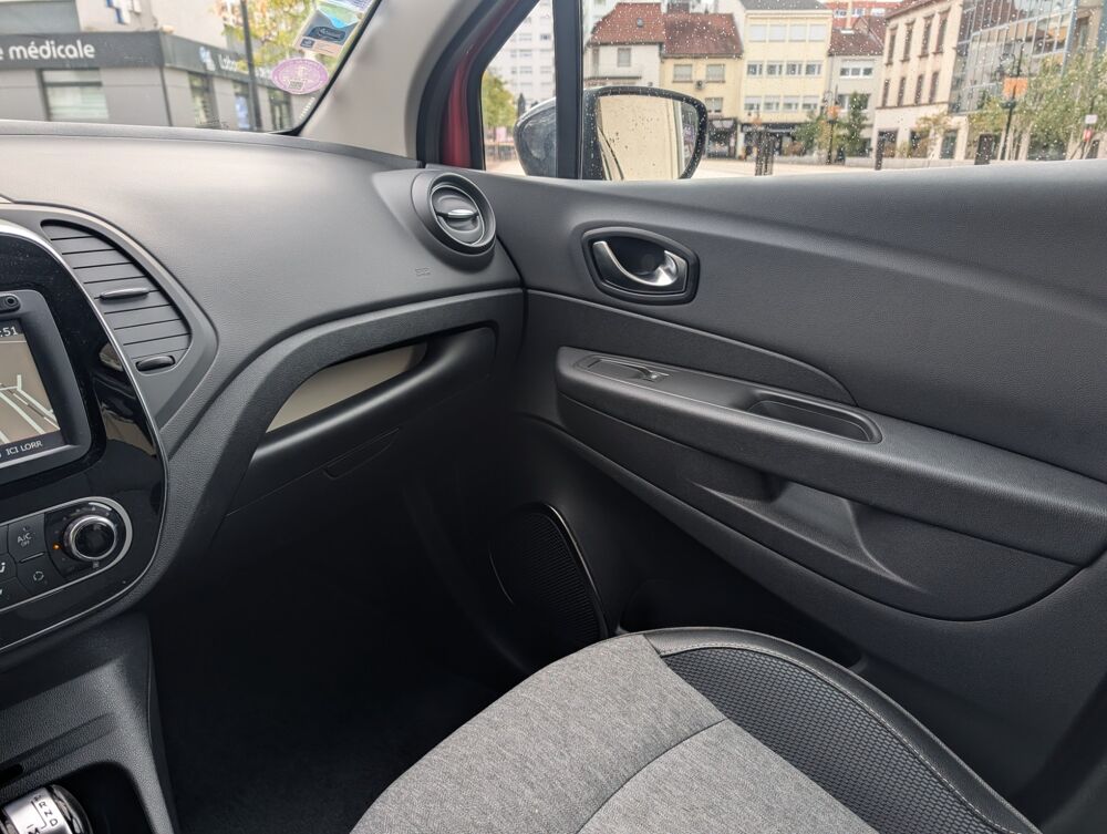 Captur 1.2 120ch INTENS EDC BVA - ENTRETIEN A JOUR - GARANTIE 6 A 3 2018 occasion 57600 Forbach