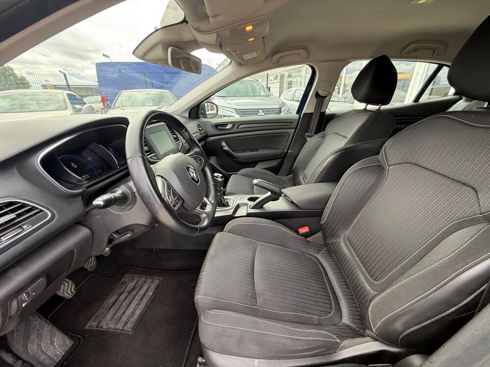 M&eacute;gane V Hatchback 1.5 dCi 16V 110CH - GPS - RADAR DE RECUL - R&Eacute;GUL 2018 occasion 27000 &Eacute;vreux