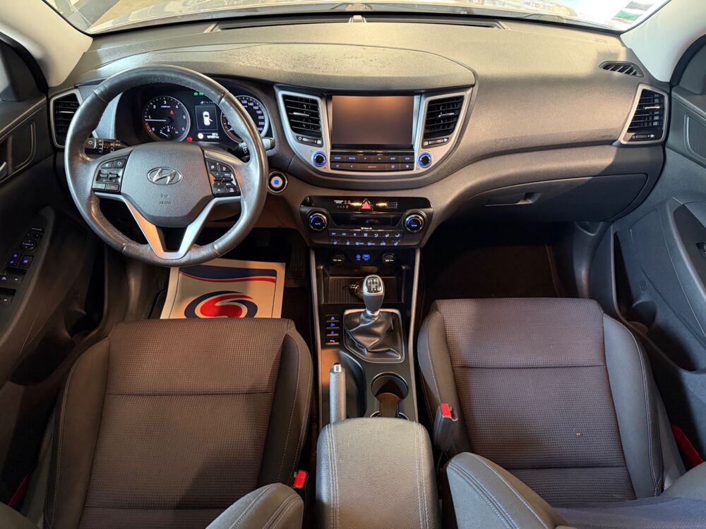 Tucson 1.7 CRDI 115 Ch EXECUTIVE 2WD 2016 occasion 79000 Niort