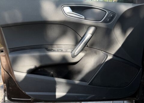 A1 SPORTBACK 1.6 TDI 90 AMBITION 2012 occasion 33100 Bordeaux