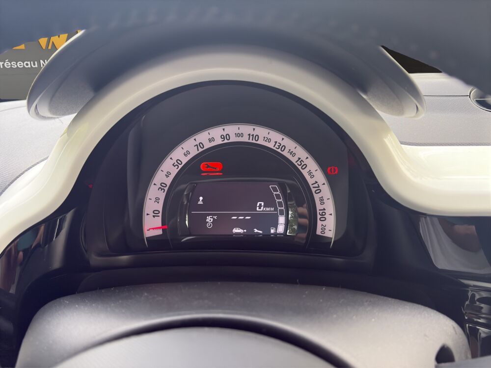 Twingo 0.9 TCE 90 ENERGY INTENS - Garantie 6 mois 2019 occasion 68000 Colmar