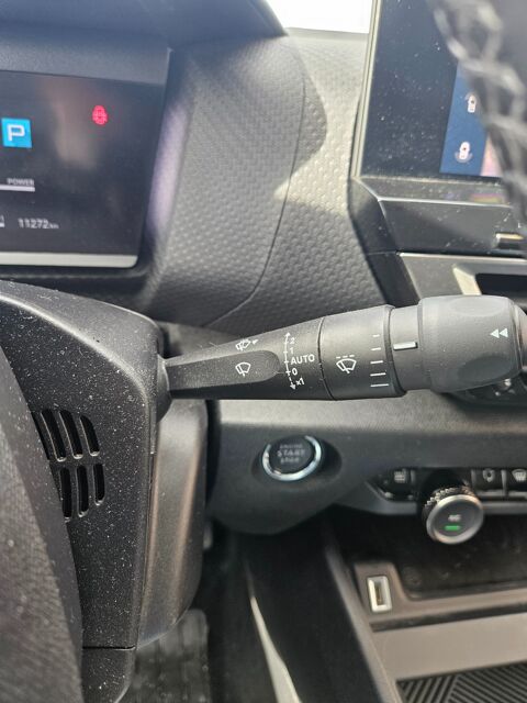 C4 1.2 135 MHEV HYBRID BUSINESS E-DCS6 BVA START-STOP 2024 occasion 38590 Saint-&Eacute;tienne-de-Saint-Geoirs