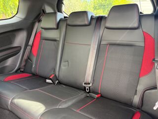 208 GTI 1.6 THP 200 CH / SUIVI PEUGEOT 2015 occasion 40000 Mont-de-Marsan