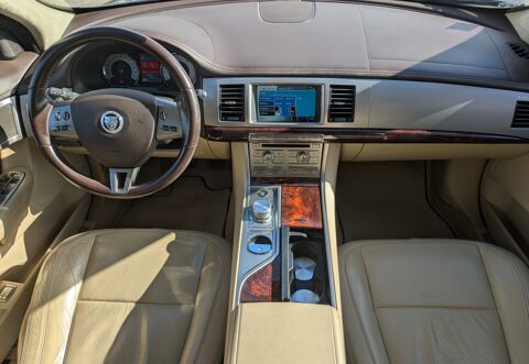XF S - V6 3.0 D 275ch LUXURY PREMIUM BVA 2010 occasion 25300 Pontarlier