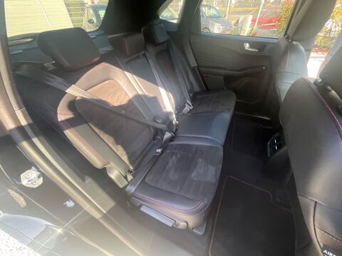 Kuga 2.5 DURATEC 242 PHEV 14.4KWH / ST LINE PLUS / 4x4 / Premi&egrave;re 2023 occasion 17000 La Rochelle