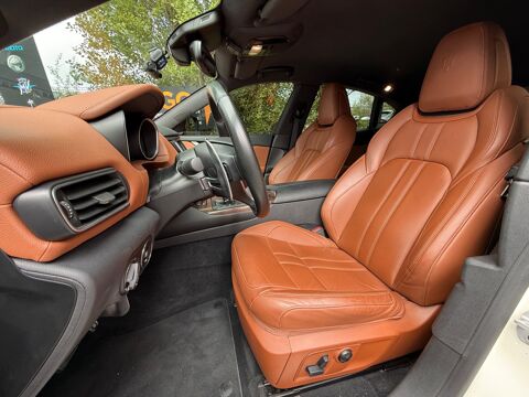 Levante 3.0 D 275Ch GRANSPORT NERISSIMO BVA - SUSPENSION PILOTE - V8 2017 occasion 76150 Saint-Jean-du-Cardonnay