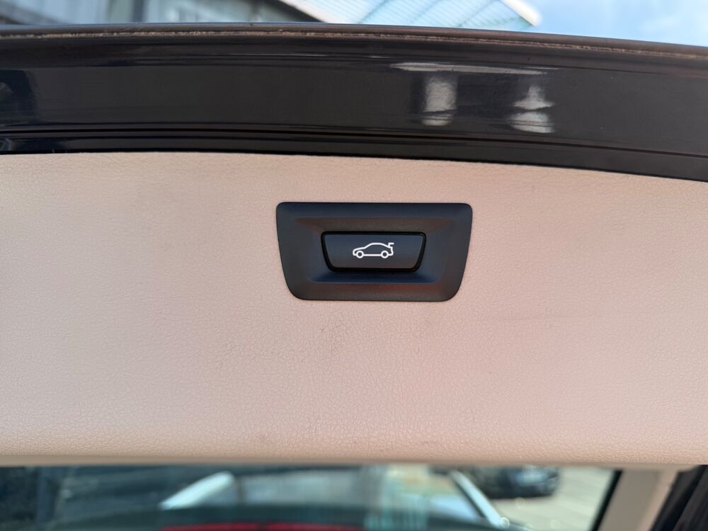 S&eacute;rie 3 TOURING 2.0 318 D 150CH LOUNGE BVA 2016 occasion 26000 Valence