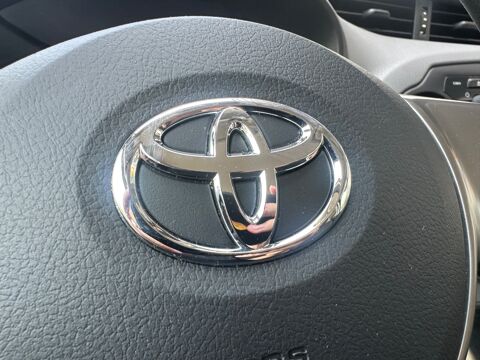 Yaris 1.L VVTI 70ch ACTIVE 2014 occasion 38420 Le Versoud