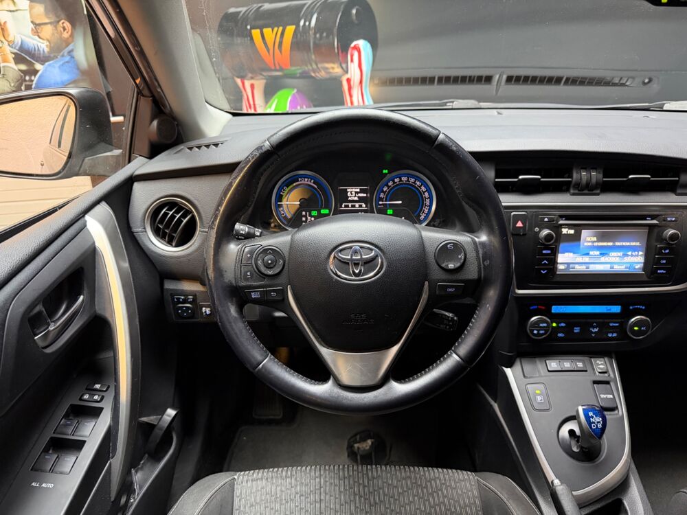 Auris TOURING-SPORTS 1.8 HSD 136H 100 FULL-HYBRID DYNAMIC BVA - EN 2015 occasion 33320 Eysines