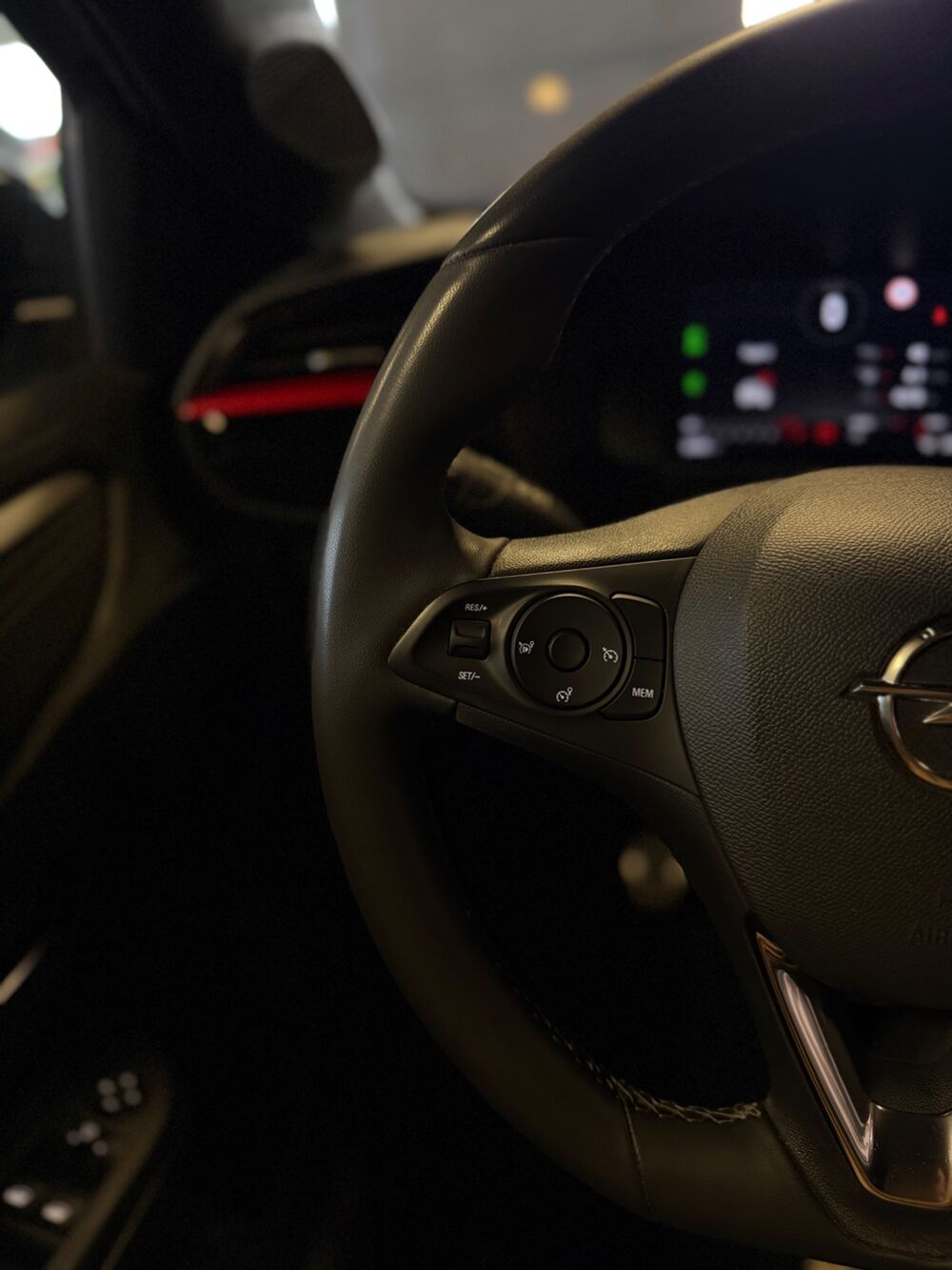 Corsa 1.2 T 100 GS //CAMERA 360//APPLE CARPLAY//CLIMATISATION//PHA 2023 occasion 44300 Nantes