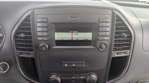 Vito FOURGON LONG 2.2 114 BLUETEC 136 ch + ATTELAGE ET BARRE DE T 2019 occasion 42160 Andr&eacute;zieux-Bouth&eacute;on