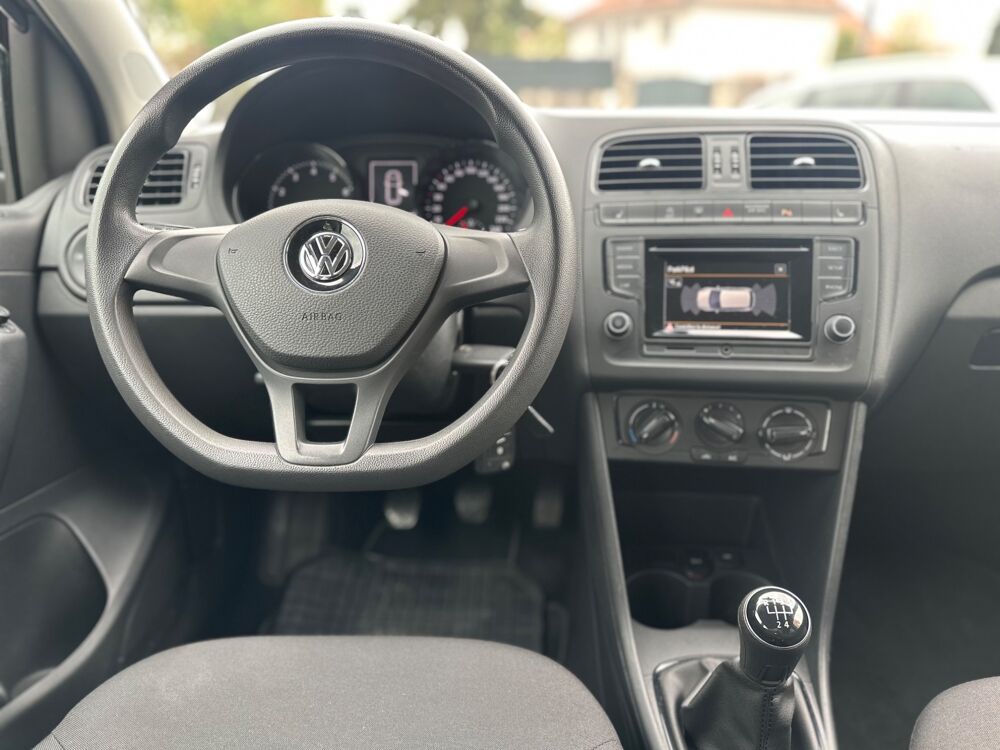 Polo 1.2 TSI 90CH SIEGES CHAUFFANT 5 PORTES 2016 occasion 25000 Besan&ccedil;on