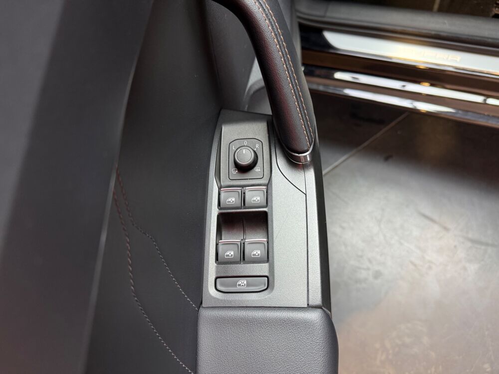 Leon 1.5 E-TSI 150 MHEV HYBRID DSG V BVA // SIEGES CHAUFFANTS // 2023 occasion 33320 Eysines