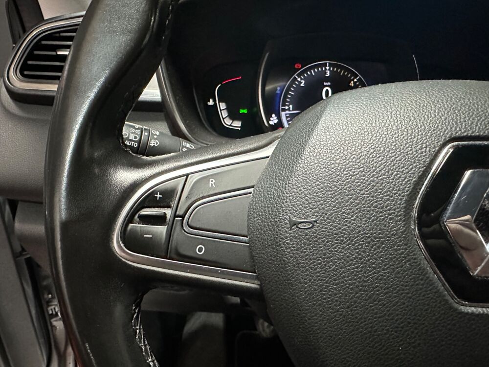 Kadjar 1.5 BLUEDCI 115 INTENS / BLUETOOTH / RADARS / CAMERA AR / AT 2019 occasion 29000 Quimper