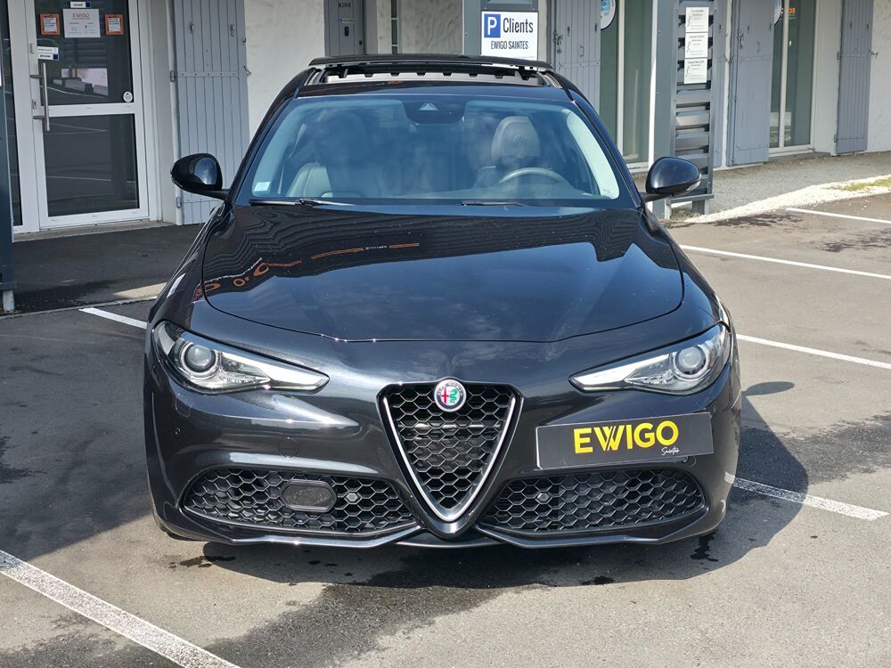 Giulia 2.2 JTDM 210ch VELOCE Q4 BVA8 2017 occasion 17100 Saintes