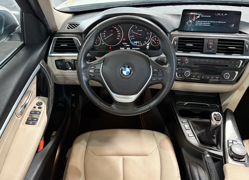 S&eacute;rie 3 2.0 318 D 150 CH LUXURY / TOIT OUVRANT / RADARS AV & AR / SI 2016 occasion 29000 Quimper