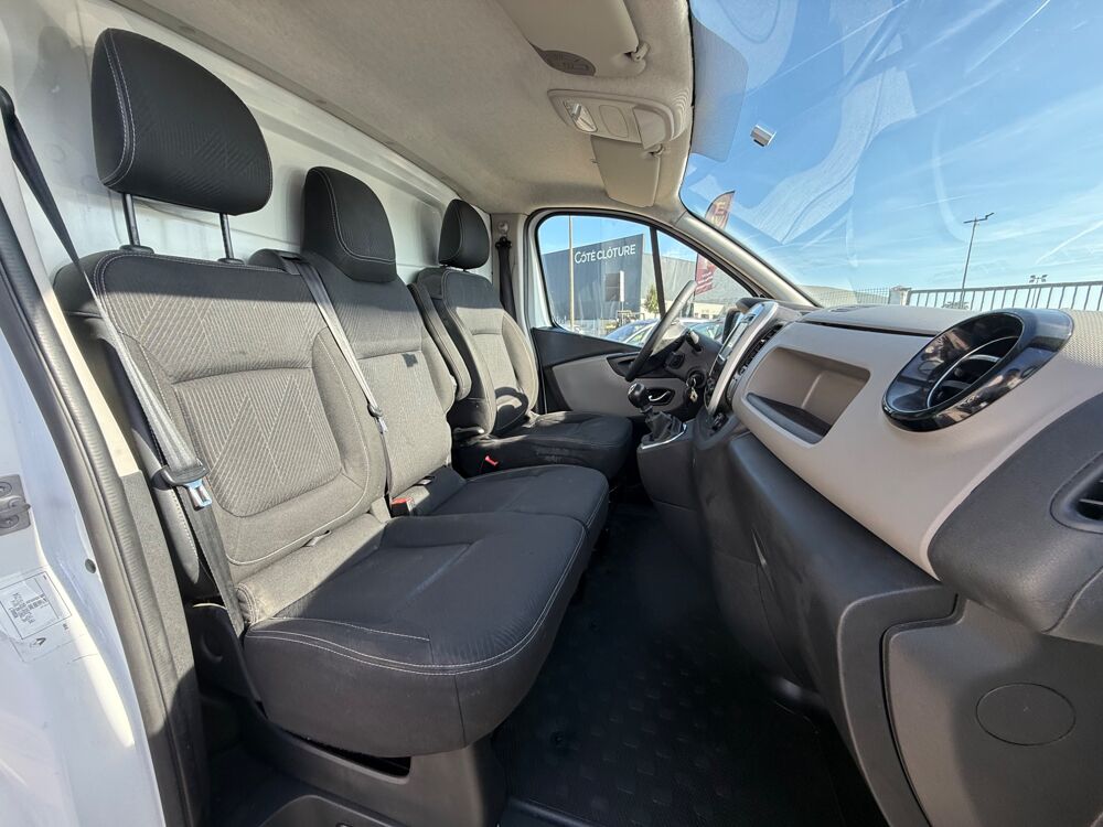 Trafic FOURGON 1.6 DCI 125CH 1T0 L1H1 ENERGY CONFORT - GPS - CLIMAT 2018 occasion 27000 &Eacute;vreux