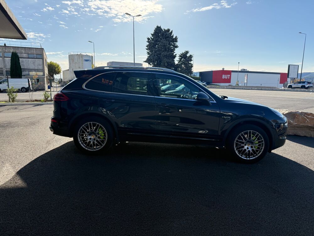 Cayenne 3.0 E-HYBRID 416CH PHEV S TIPTRONIC-S BVA 2016 occasion 26000 Valence