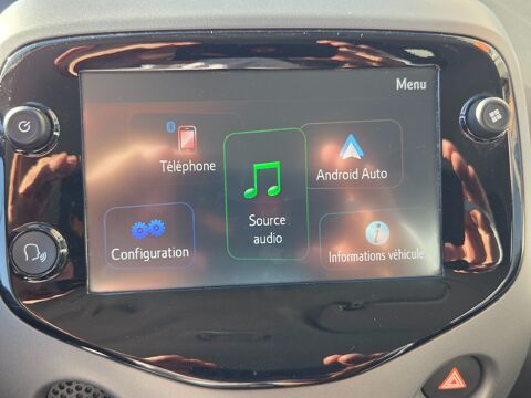 Aygo 1.0 VVTI 70 BOITE AUTO GRAND ECRAN CARPLAY 1er MAIN ENTRETIE 2020 occasion 33210 Maz&egrave;res
