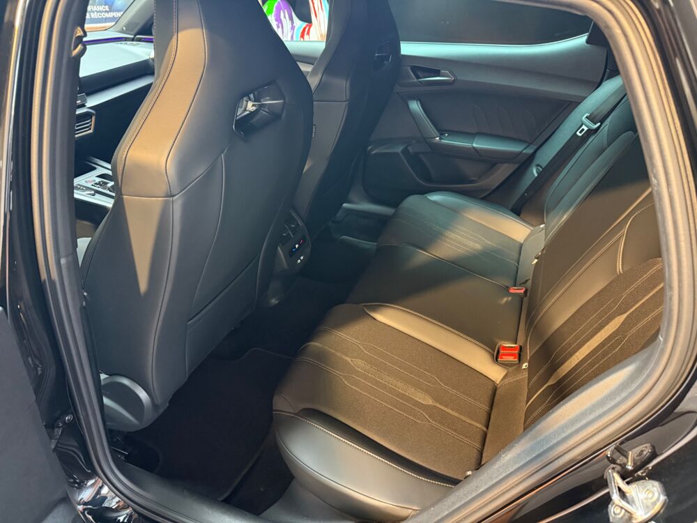 Leon 1.5 E-TSI 150 MHEV HYBRID DSG V BVA // SIEGES CHAUFFANTS // 2023 occasion 33320 Eysines