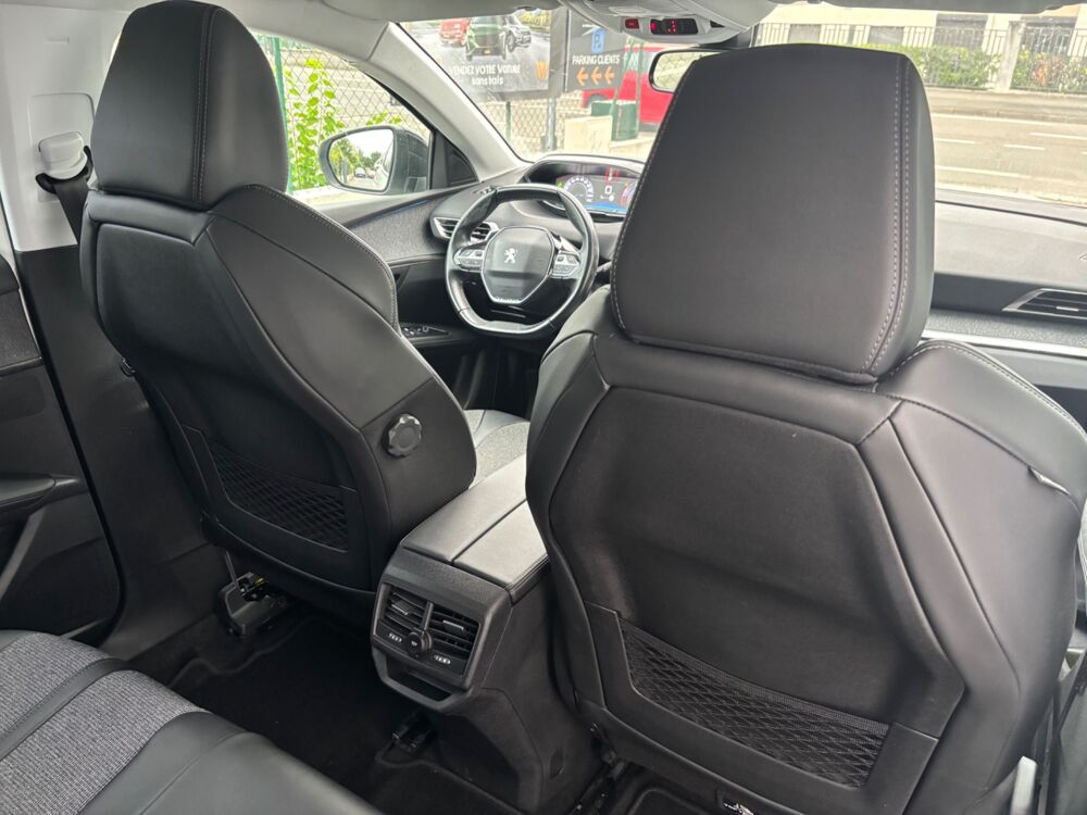 3008 1.5 BLUEHDI 130 CH ALLURE BUSINESS EAT BVA S&S / CARPLAY / C 2019 occasion 40000 Mont-de-Marsan