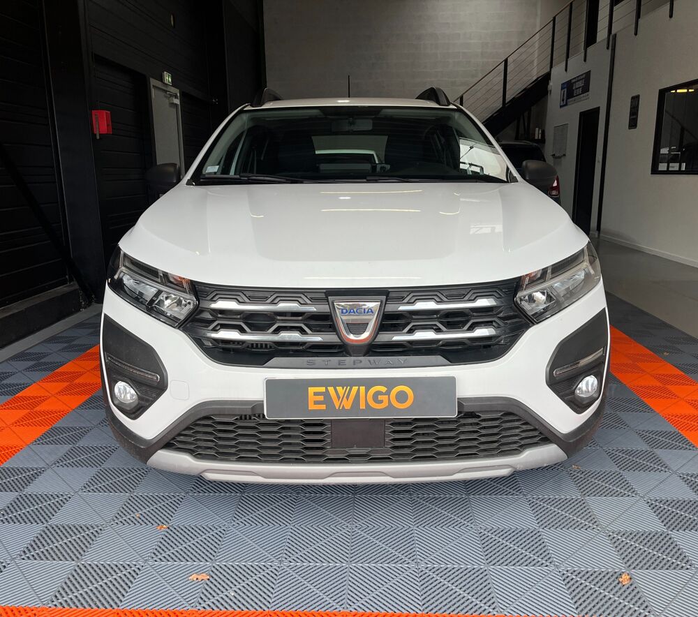 Sandero STEPWAY CONFORt ESSENCE+GPL 100ch / BANQUETTE AR DISPO / FAC 2022 occasion 33260 La Teste-de-Buch