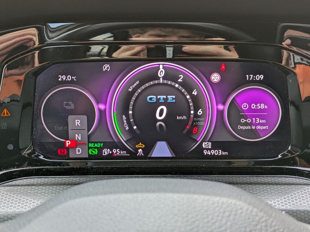 Golf VIII GTE 1.4 eHybrid 245ch - DSG 6 2021 occasion 25300 Pontarlier