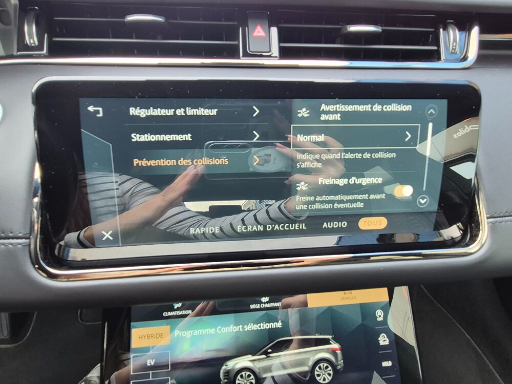 Range Rover Evoque 1.5 P300E 309H 200 PHEV HYBRID 15KWH R-DYNAMIC AUTOBIOGRAPHY 2021 occasion 68170 Rixheim