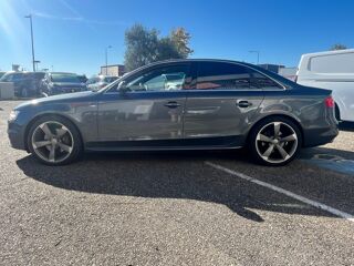 A4 2.0 TFSI 210CH S-LINE QUATTRO S-TRONIC 2012 occasion 47000 Agen