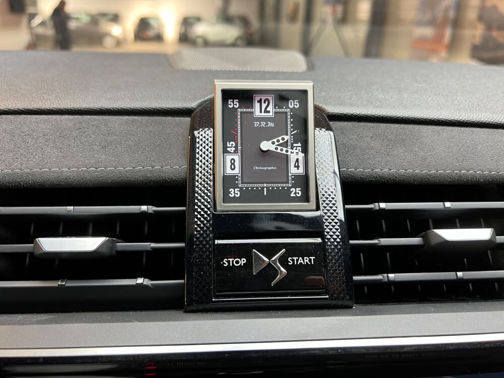 DS3 1.6 180 PERFORMANCE LINE EAT 8 BVA // SELLERIE ALCANTARA // 2019 occasion 33320 Eysines