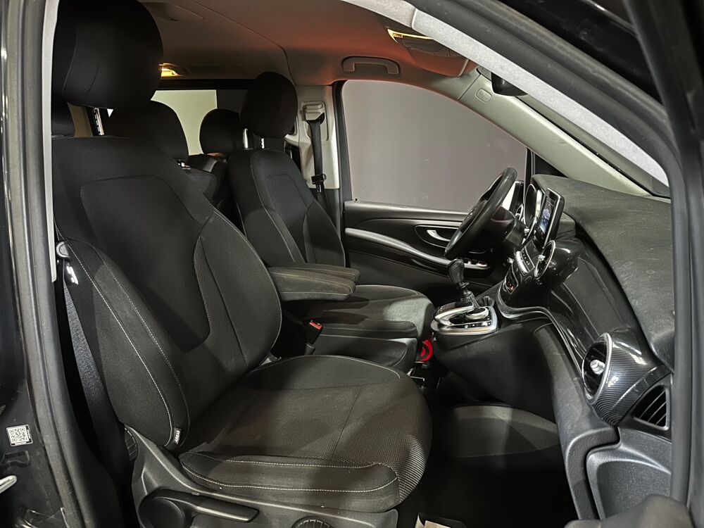 Classe V 2.2 220 CDI 163 CH BVM / 8 PLACES / BLUETOOTH / CAMERA AR / 2015 occasion 29000 Quimper