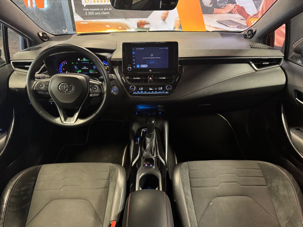 Corolla TOURING SPORTS 2.0 180H 155 HYBRID COLLECTION BVA // TOIT OU 2022 occasion 44300 Nantes
