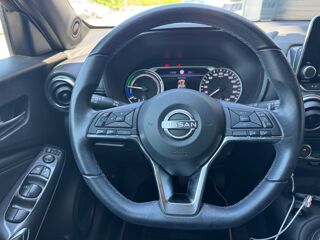 Juke 1.6L 143ch HYBRID TEKNA / CAMERA DE RECUL / APPLE CARPLAY 2023 occasion 38420 Le Versoud