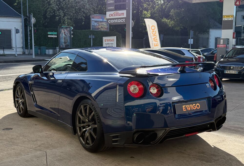 GT-R (2) 3.8 V6 530 BLACK EDITION + ORIGINE FR + SUIVI COMPLET + 2011 occasion 54000 Nancy
