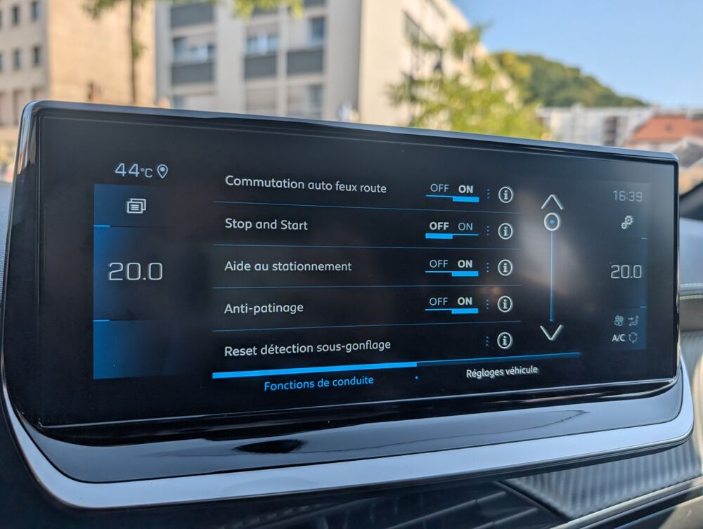 208 1.2 PURETECH 100ch GT - CARPLAY GPS CAMERA - GARANTIE 6 A 60 2022 occasion 57600 Forbach