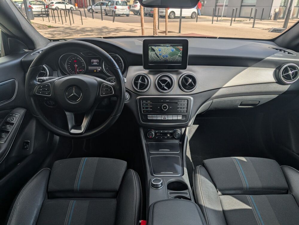 Classe CLA 1.6 180 136ch SENSATION 7G-DCT BVA - ENTRETIEN FULL MERCEDES 2018 occasion 57600 Forbach