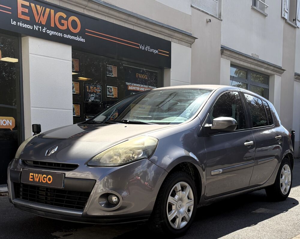 Clio III PHASE 2 – 5 PORTES – 1.2 TCE 16V ECO2 100 ch – TOMTOM 2010 occasion 77700 Serris