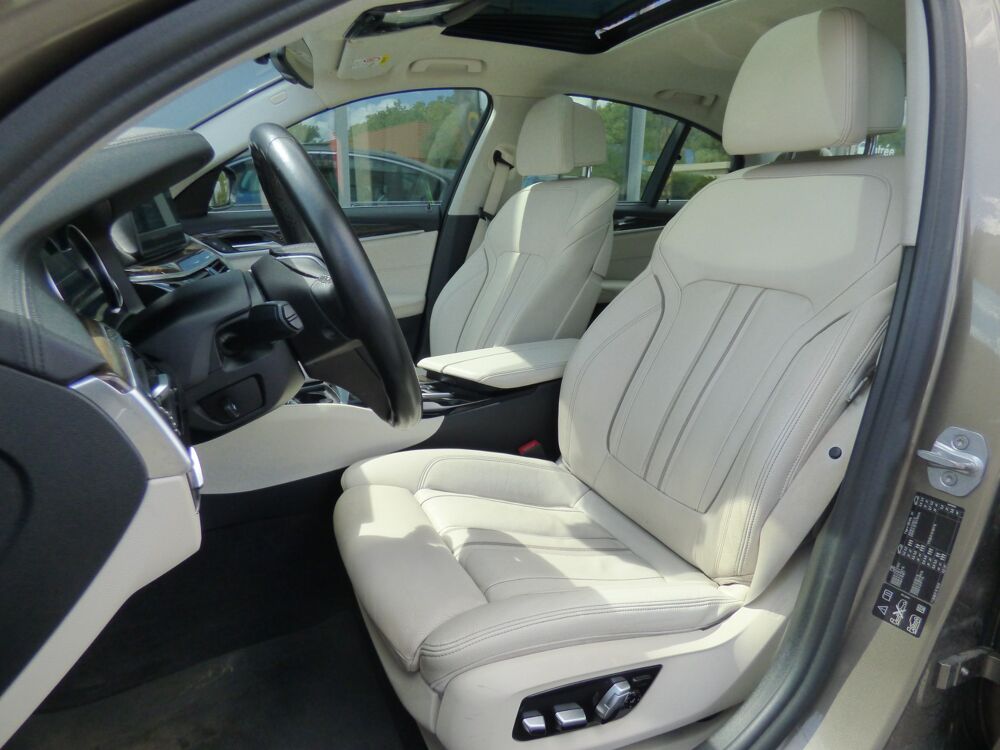 S&eacute;rie 5 3.0 530 D 265 Ch LUXURY XDRIVE / VISION NOCTURNE 2017 occasion 33210 Maz&egrave;res