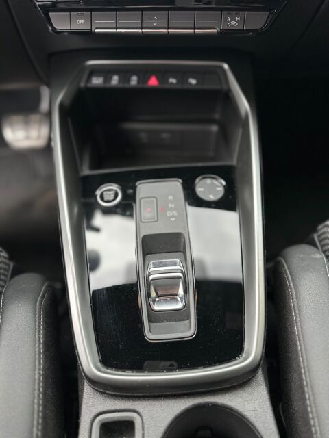A3 SPORTBACK 30 TFSI 110CH S-LINE EDITION S-TRONIC BVA 2021 occasion 25000 Besan&ccedil;on