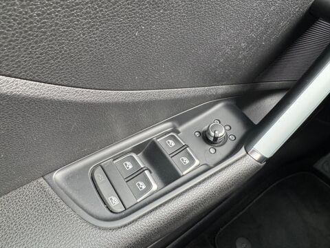 Q2 35 TFSI 150CH S-TRONIC 7 - VIRTUAL COCKPIT - TOIT OUVRANT - 2017 occasion 13700 Marignane