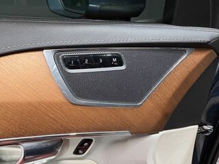 XC90 2.0 D5 235 CH INSCRIPTION AWD GEARTRONIC / SUIVI VOLVO / COU 2018 occasion 29000 Quimper